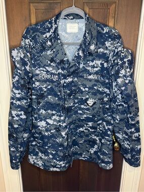 Official US Navy NWU Type 1 Blue Digital Camo Blouse Working Uniform Med Reg